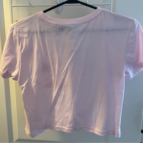 MOTEL SHRUNK TEE BABY PINK PARADISE DOLPHIN princess Polly - Picture 5 of 9